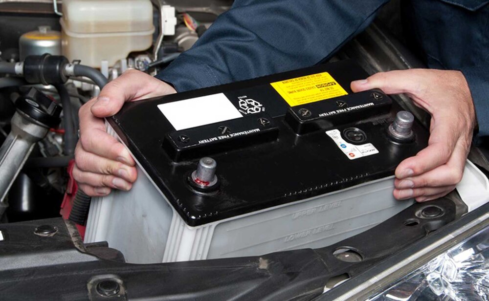 کاهش قیمت ۲۰ تا ۲۵ درصدی باتری خودرو در بازار