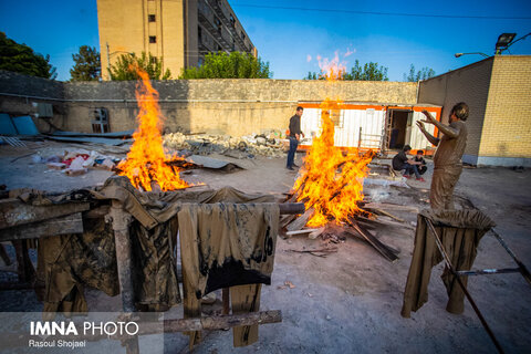 آیین گل مالی خرمی آبادی های ساکن فولاد شهر‎