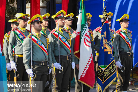 Iran’s Armed Forces stage parades to mark Sacred Defense Week
