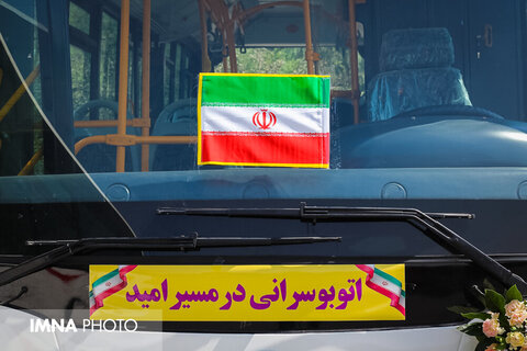 نصراصفهانی: خرید زودهنگام اتوبوس آورده مالی برای اصفهان داشت