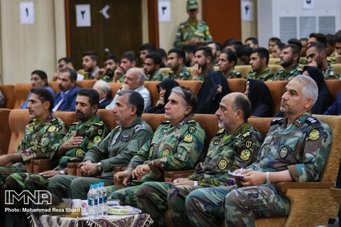بزرگداشت 39 هزار سرباز شهید نزاجا