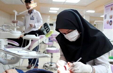 ارائه خدمات دندانپزشکی رایگان به مددجویان تحت پوشش بهزیستی فارس