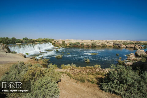 آب بند شانزده ده در روستای فارفان