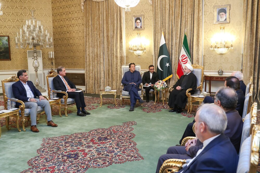 سطح همکاری تهران– اسلام‌آباد باید در همه عرصه‌ها گسترش یابد