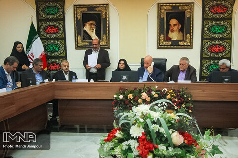 ملاقات مردمی استاندار اصفهان با جانبازان