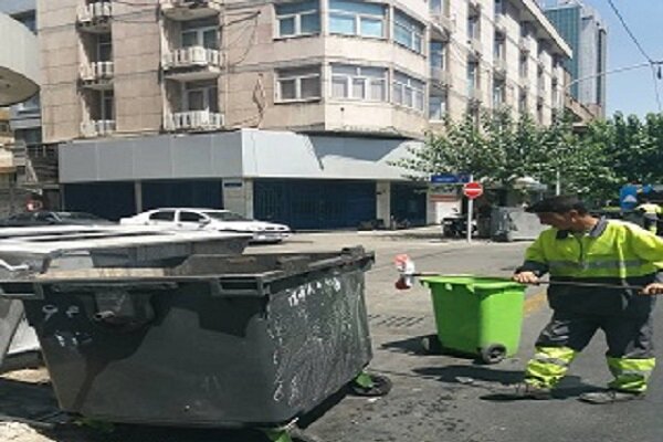بیش از ۲ هزار مخزن زباله سطح شهر ارومیه ضدعفونی می‌شود