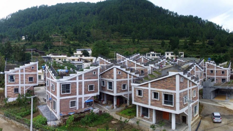 دهکده‌ مقاوم به زلزله در چین
