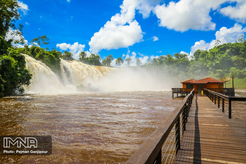 آبشار سالتو داس نو ونسز(salto das nuvens tangará) در ایالت ماتوگروسو برزیل