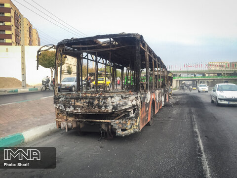 خسارت نا آرامی ها در اصفهان به ناوگان حمل و نقل عمومی