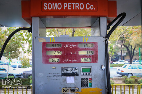 کاهش مصرف بنزین در کشور