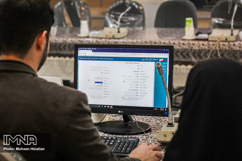 ثبت نام ۵۰۶۷ نفر در انتخابات شوراها تا روز سوم
