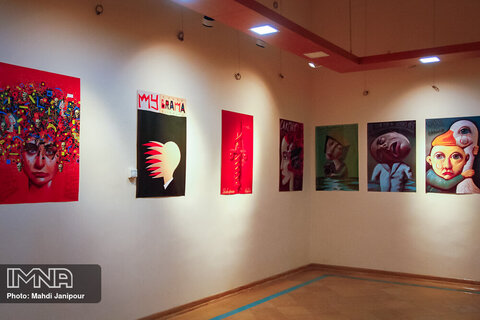 افتتاح نمایشگاه پوستر لشچک ژبروفسکی