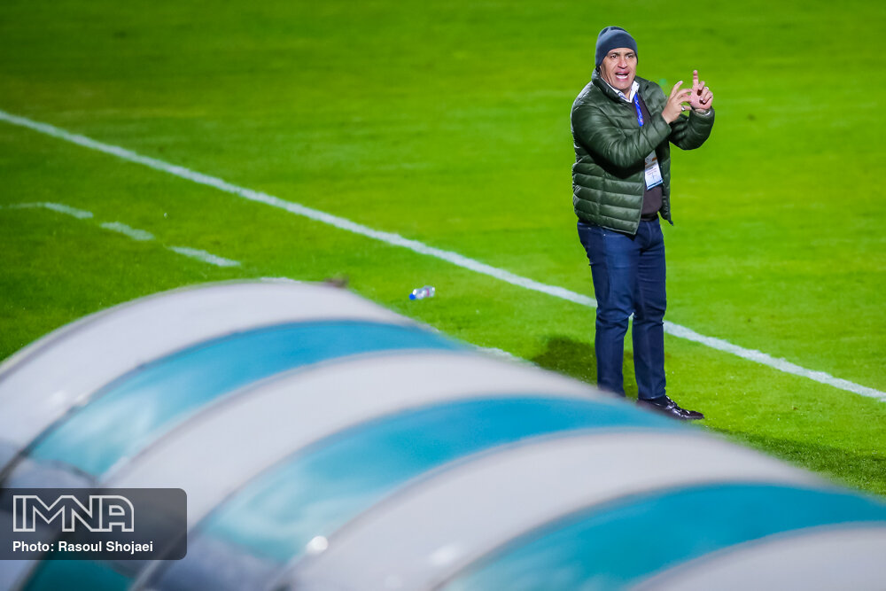 آخرین وضعیت نیمکتهای سرمربیگری لیگ برتر/پاسکاریهای تکراری و تمامنشدنیِ باشگاهها