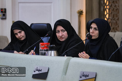 جلسه کمیته زنان شورای اسلامی شهر اصفهان