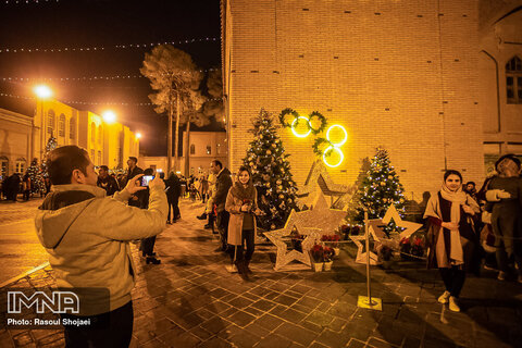 حال و هوای کریسمس در اصفهان