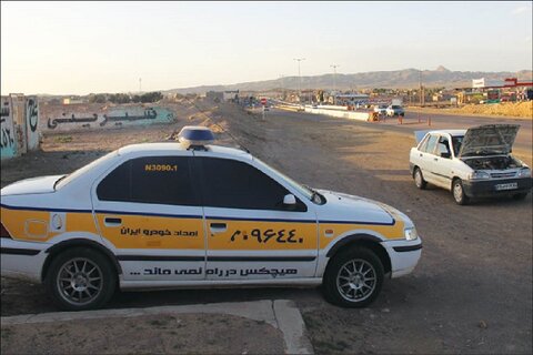 راه‌اندازی نخستین خودرو امداد تاکسی رایگان کشور در کرمانشاه