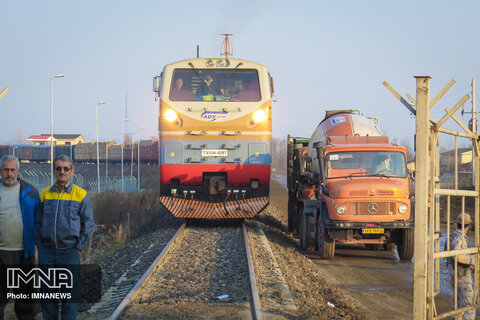 جابه‌جایی ۶ میلیون تن بار و ۱ میلیون مسافر با افتتاح راه‌آهن خواف - هرات