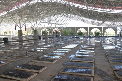 اتمام پروژه مسقف‌سازی گلزار شهدای زرین‌شهر به کجا رسید؟ 