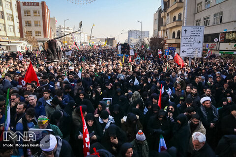 Millions mourners pay homage to Gen. Soleimani