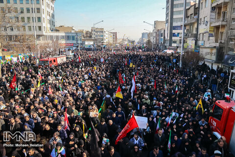 Millions mourners pay homage to Gen. Soleimani