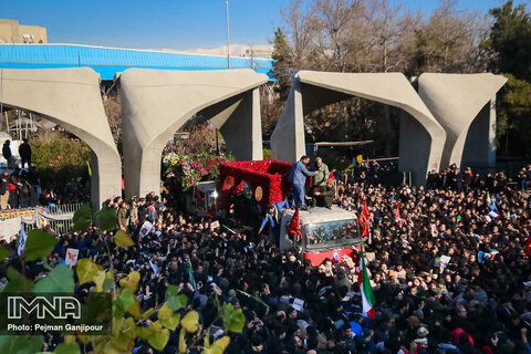 مراسم تشییع پیکر سردارسپهبد شهید قاسم سلیمانی و همراهانش در تهران