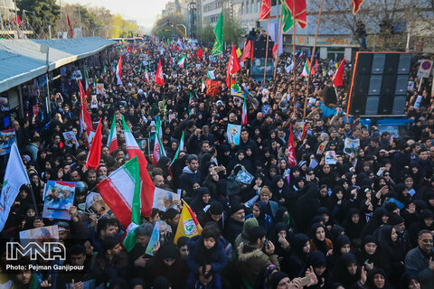 مراسم تشییع پیکر سردارسپهبد شهید قاسم سلیمانی و همراهانش در تهران