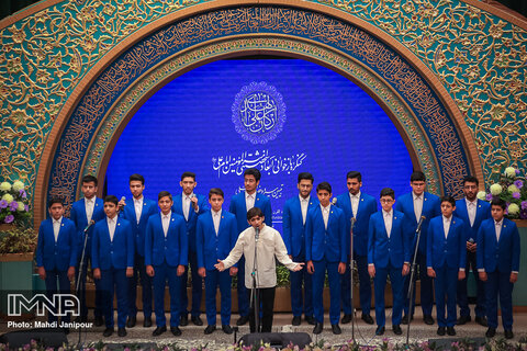 اختتامیه کنگره بازخوانی ابعاد شخصیتی امیرالمومنین(ع) در اصفهان