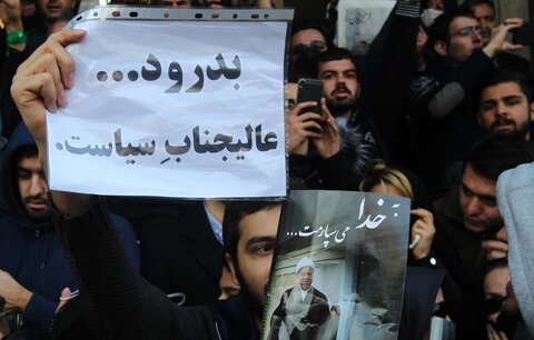 هاشمی؛ روحانی مبارز، سیاست مدار مصلحت اندیش