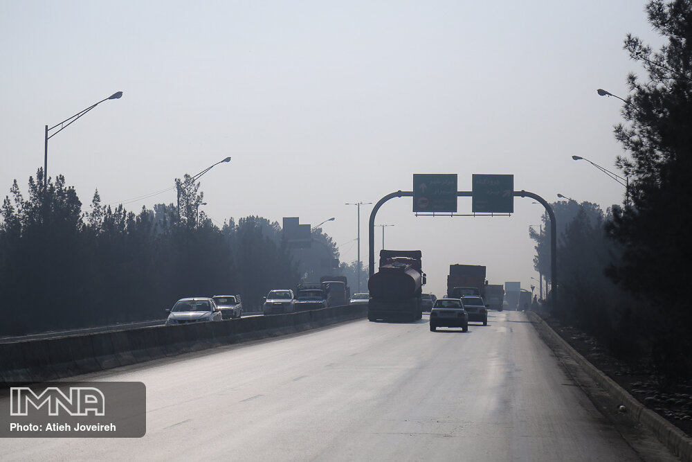 تداوم غبارآلودگی در مناطق مرکزی و صنعتی اصفهان