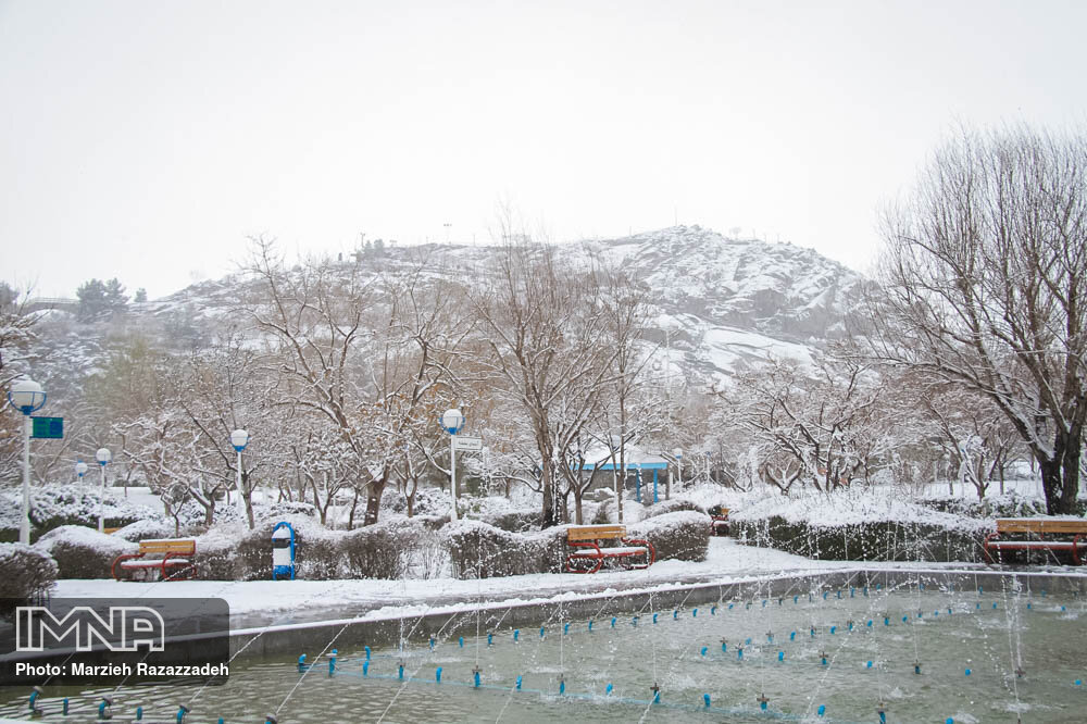 بارش سبک برف در جنوب و غرب اصفهان پیش‌بینی می‌شود