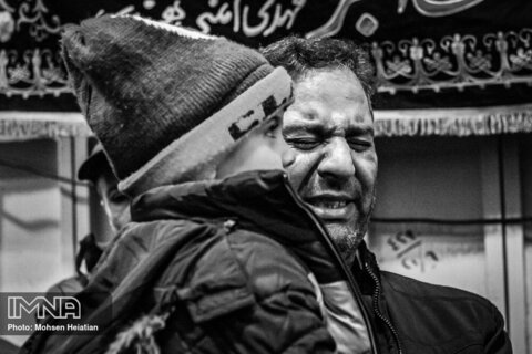 عزاداری شهادت حضرت زهرا (س) در بازار اصفهان