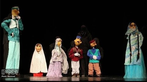 جشنواره بین‌المللی تئاتر عروسکی یزد هر دو سال یکبار برگزار می‌شود