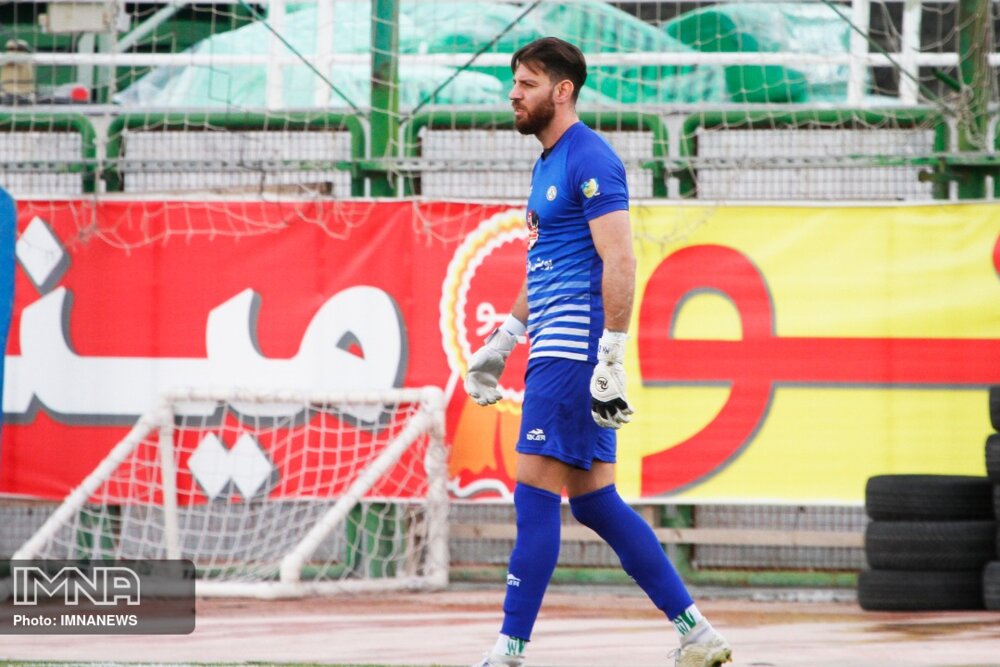 دوست دارم در آزادی با ایران بازی کنیم/ صعود به جام‌جهانی؟ در فوتبال هیچ چیز غیر ممکن نیست!