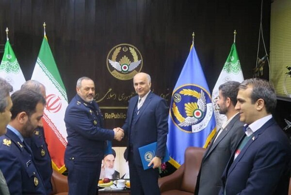 تفاهم‌نامه همکاری نیروی هوایی ارتش و پژوهشگاه فضایی ایران امضا شد