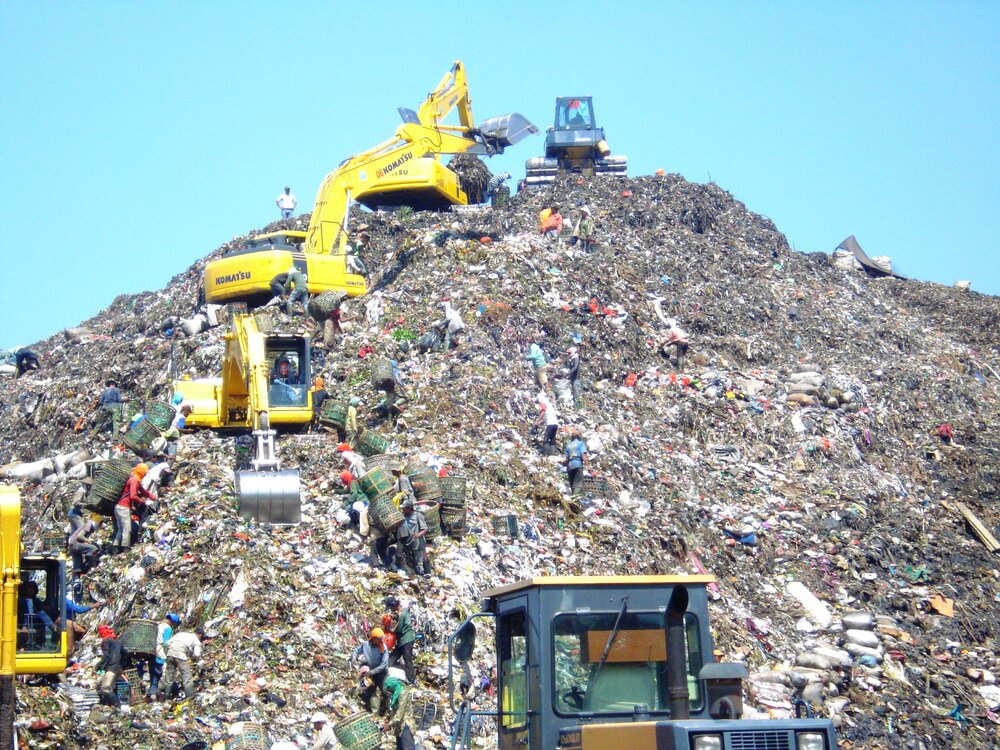 کاهش تولید و انباشت زباله در سرخ‌رود