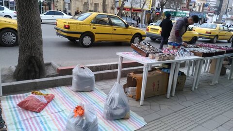 برای ساماندهی دست‌فروشان کارشناسانه باید عمل کرد