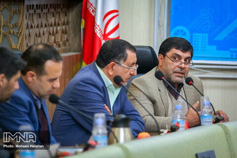 آیین رونمایی از کیف پول شهرداری اصفهان