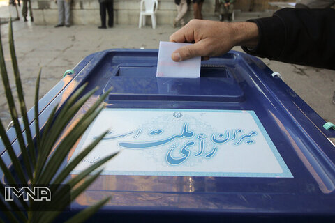 سران قوا رای خود را به صندوق انداختند