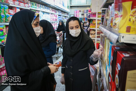 ضد عفونی کردن بازارهای کوثر در اصفهان