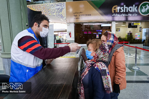 بررسی ابتلاء به کرونای ۴۵۱ هزار مسافر ورودی به کشور