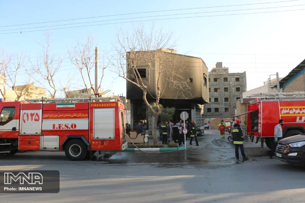 ۱۰ مورد آتش سوزی در کلانشهر اصفهان اطفاء شد