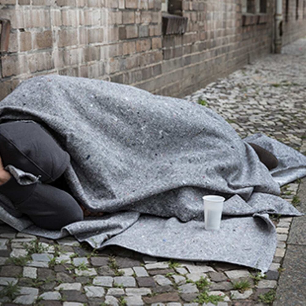 پیشگیری از بی‌خانمانی زنان بالای ۵۵ سال