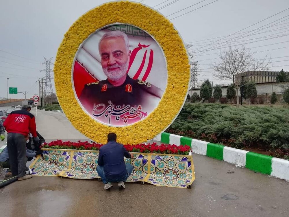 نصب المان تمثال سردار شهید سلیمانی در ۵ نقطه شهر مشهد