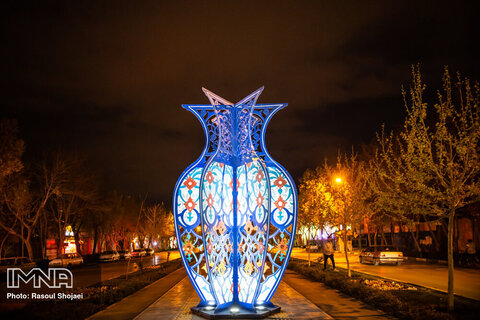 نورپردازی شهر اصفهان