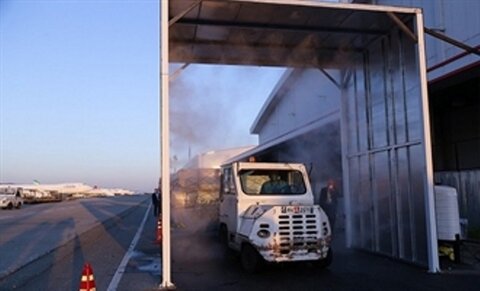 نصب تونل‌های ضدعفونی‌کننده در فرودگاه امام خمینی (ره) 
