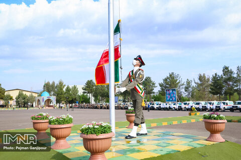 مراسم «رژه خدمت» به مناسبت روز ارتش