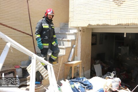 انفجار منزل مسکونی ویلایی در اصفهان