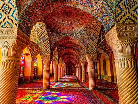Iran’s Shiraz applies for World Book Capital 2022