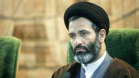 حسینی کیا: عملکرد رحمانی در وزارت صمت قابل قبول بود
