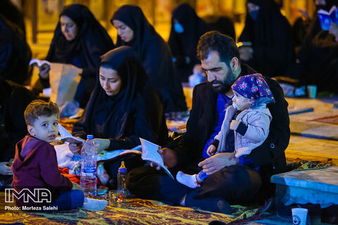 مراسم احیای شب بیست و سوم ماه رمضان در مبارکه